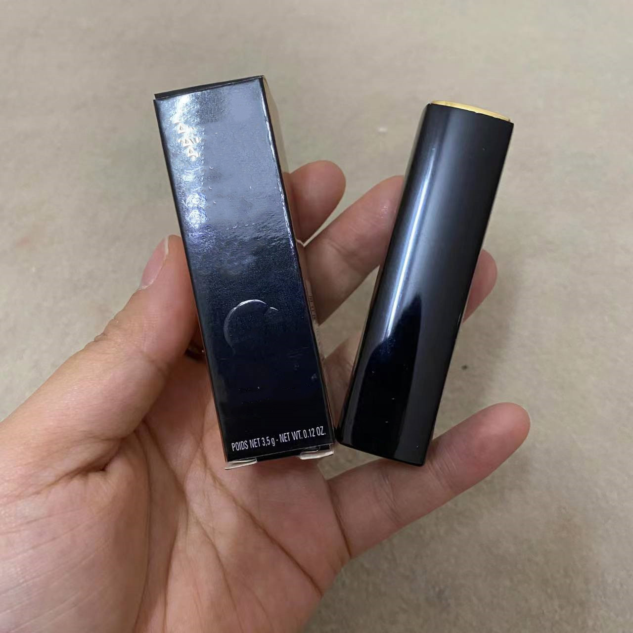 

STOCK Luminous Matte Lip Color Flower Lipstick Luminous Matte Lip Colour 607# 617# 627#, Customize