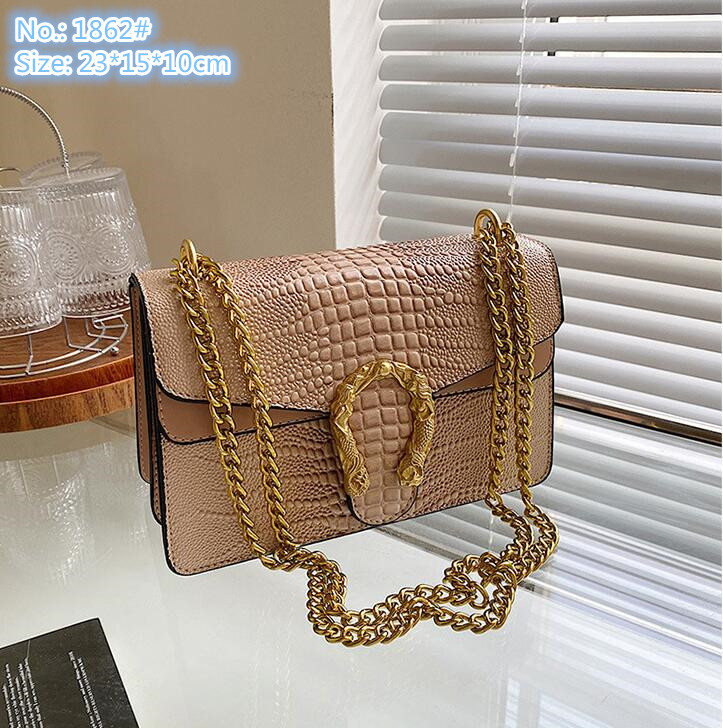 

Wholesale factory ladies leathers shoulder bags street personality golden buckle chain bag flip embossed leather backpack trend snake handbag 8 colors, Red-1862#