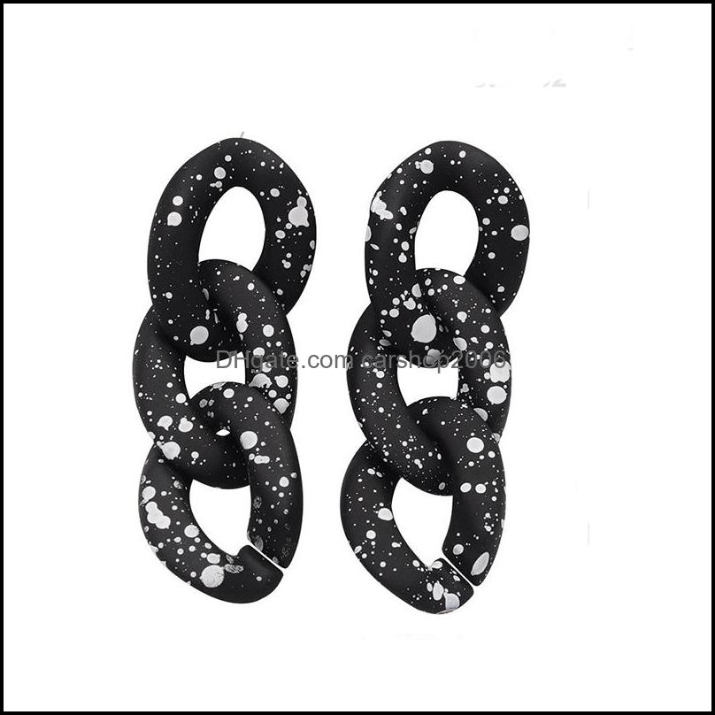 

Dangle Chandelier Earrings Jewelry Designer Acrylic Geometric Retro Style Personality Black And White Earring Women Thick Big Chain Chunky