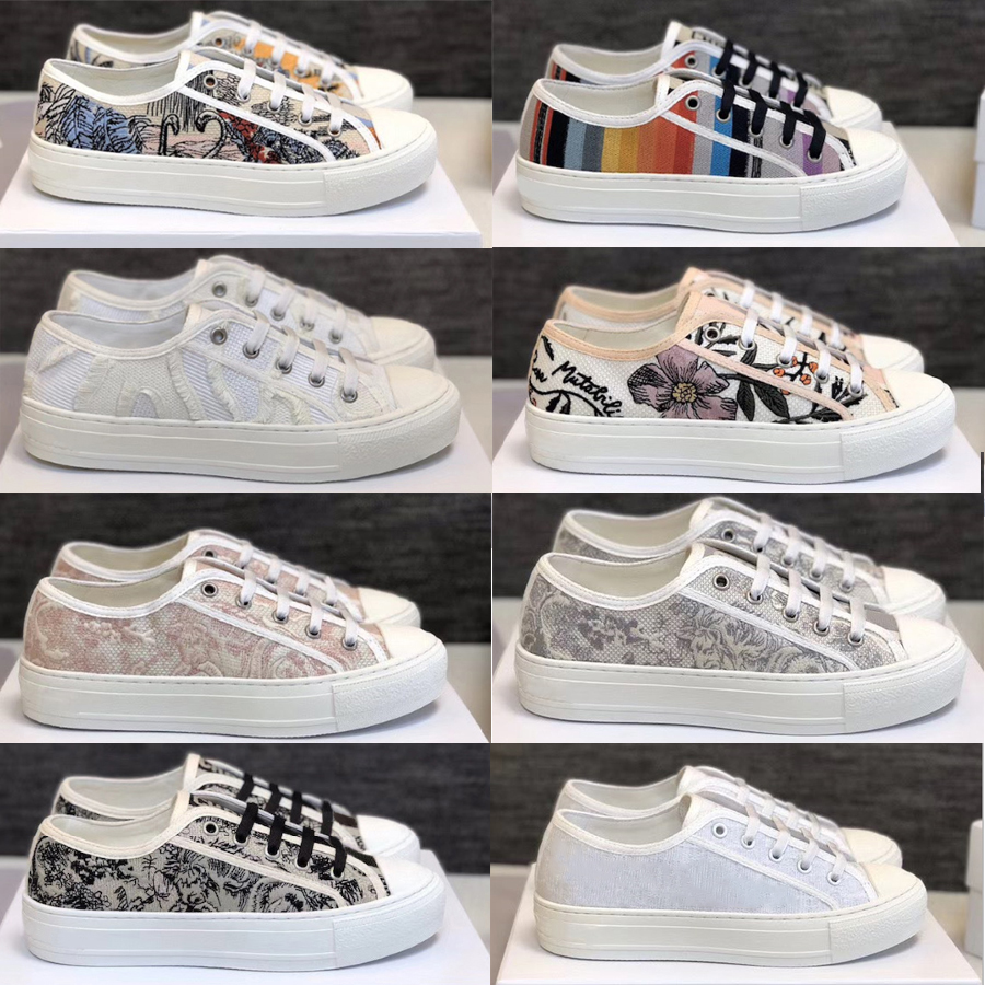 

Women Walk 'n' Oblique Sneaker Gray Black White Embroidered Cotton Low-cut Shoes Fashion Cotton with Rosa Mutabilis Trainers Multicolor, Color 7