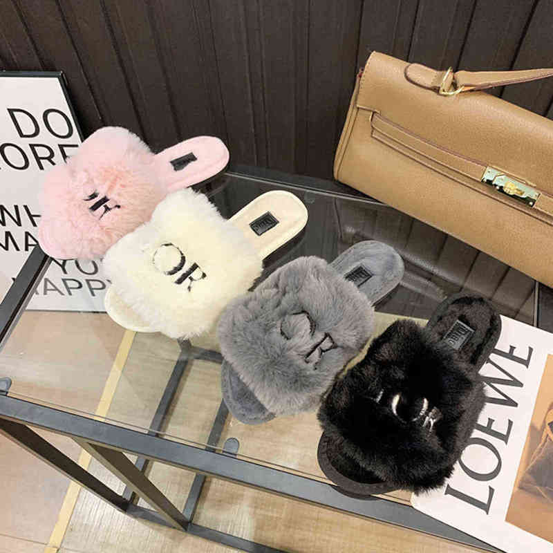 

Women Furry Slippers Fluffy Faux Fur Slippers Luxury Brand Designer Shoes Warm Indoor Flip Flops Fashion Anti-Slip Female Slides Y220812, Black