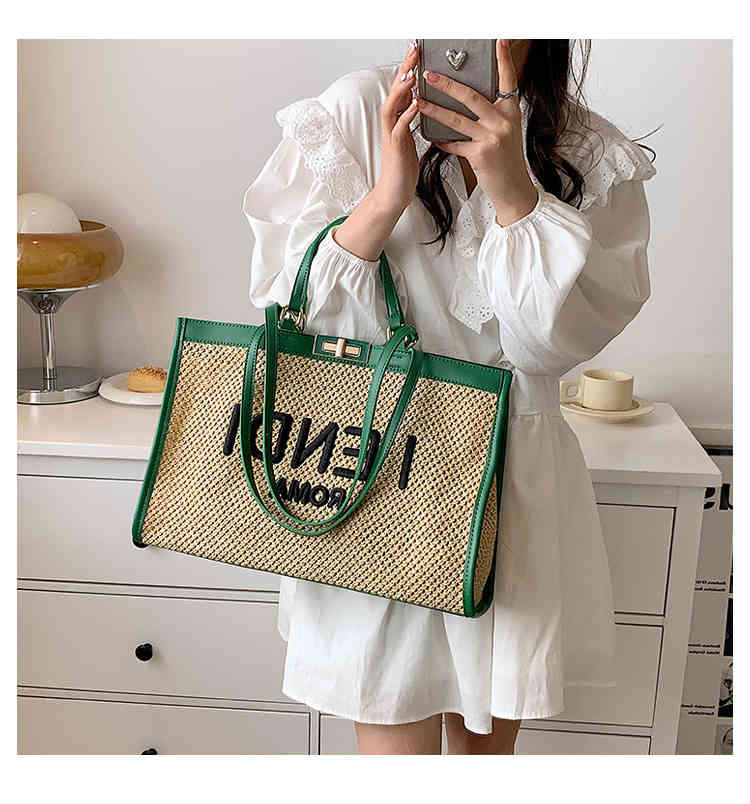

2022 trendy Large capacity portable women's new summer fashion high-level Gan Tong Qin straw woven Tote Bag versatile shoulder bag, White