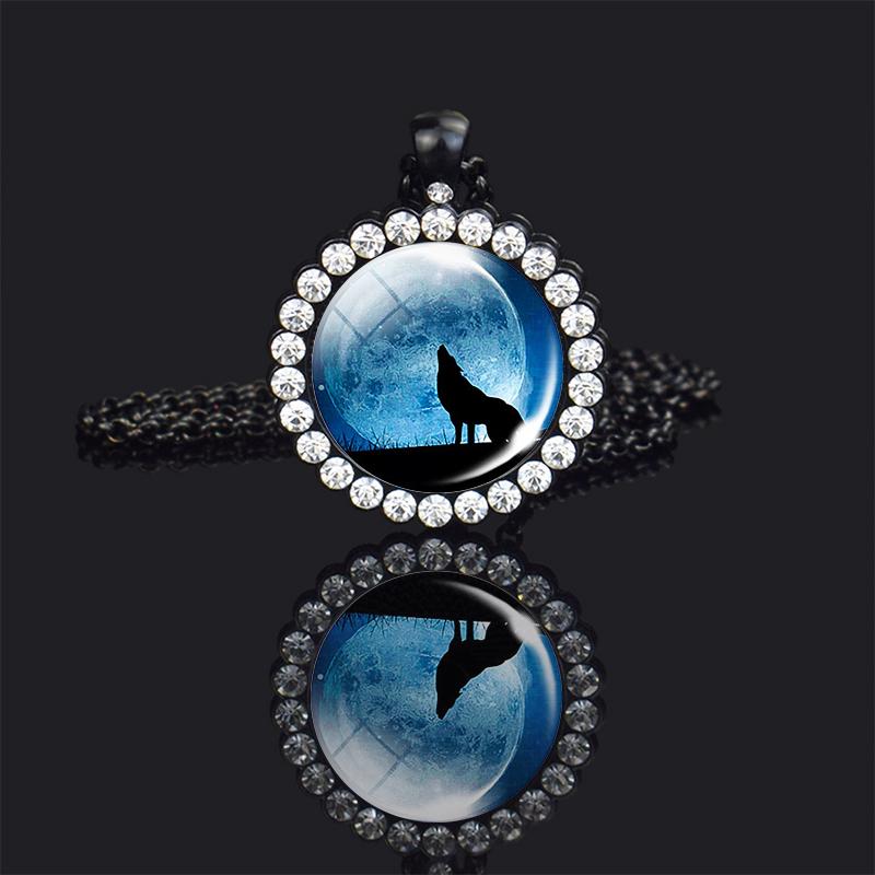 

Pendant Necklaces Wolf And Moon Glass Rhinestones Necklace Head Black Chain Wolves JewelryPendant
