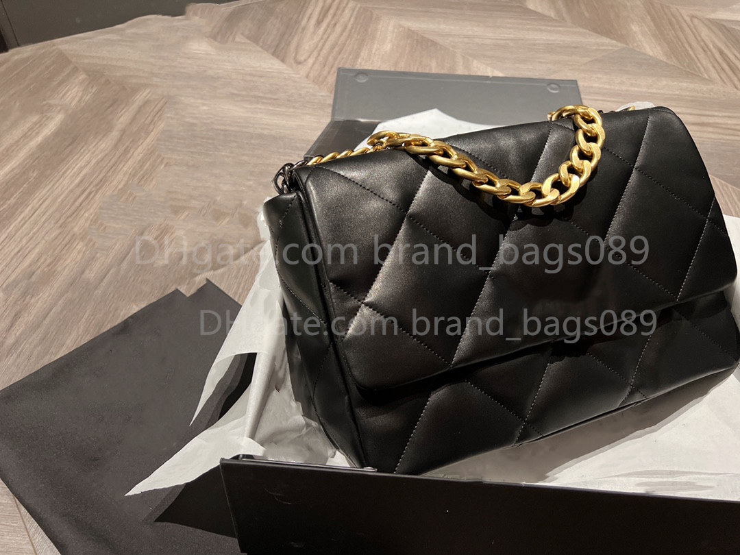 

Wholesale Price Sale Womens Luxury Designer bags Top 19 Bags Single Flap Quilted Matelasse Outdoor shopping Handbags Classic Big size Chain Totes 30cm 35cm, #5