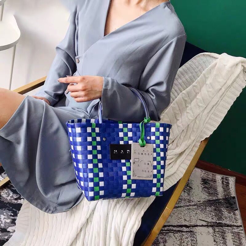 

Luxury Designer Brand Bag for Woman Charity Edition Shopping Tote Design Handbags Summer Beach Hand Woven Plaid Basket 220616, Classic blue