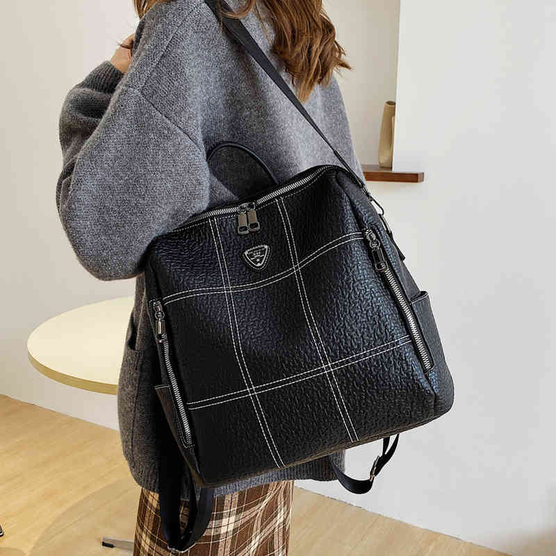 

Purses Outlet Embroidered wire lattice large capacity soft leather shoulder 2022 new women's multi-functional versatile handbag, Black