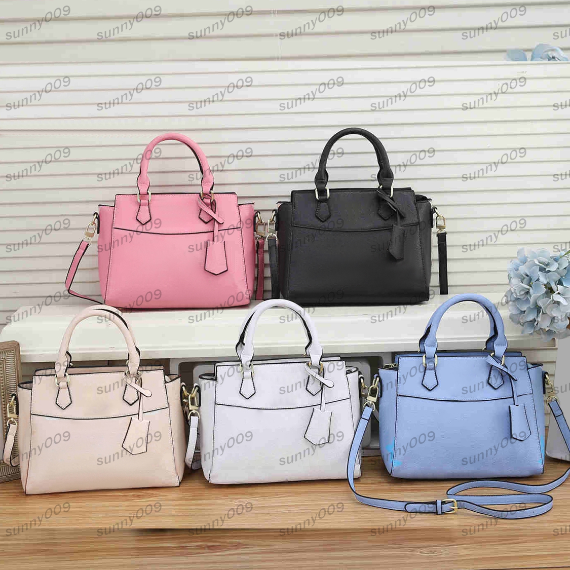 

Designer Handbag Women bags Real tote bag PU leather Handbags Shoulder Messenger Lady Luxury Portable 31cm 25cm 12cm, Black printing flower