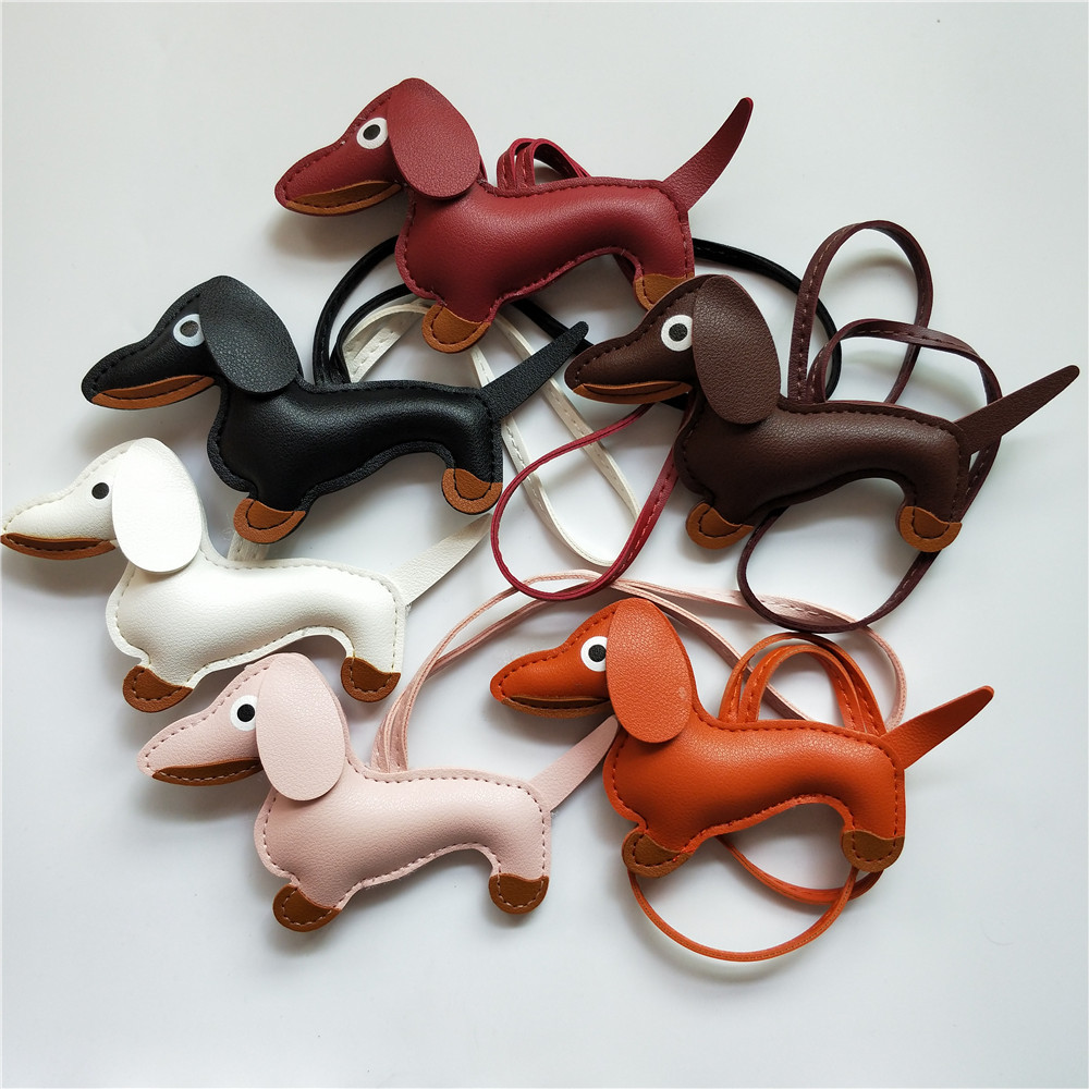 

Cute Cartoon Dog Leather Keychain For Women Handbag Charm Pendant Bag Accessories Dachshund Key Holder Chains Keyring Wholesale
