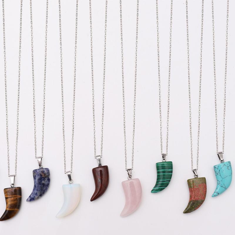 

Pendant Necklaces Fashion 21 52mm Natural Semi-precious Stone Horn Shaped Wolf Tooth Agate Crystal Necklace 13 Colors For ChoicePendant