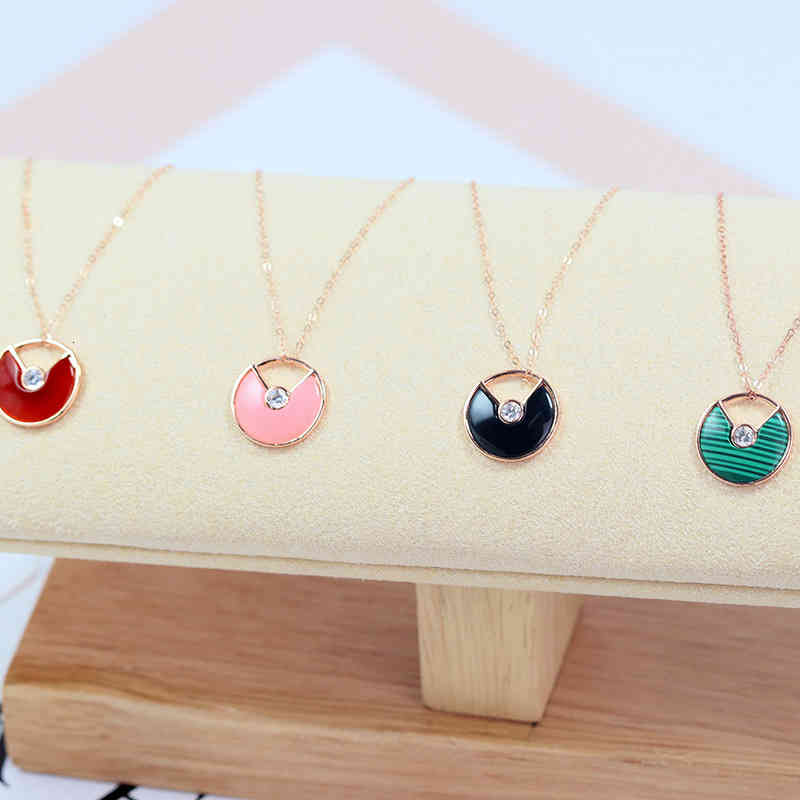 

designer Compare with the original CNecklace 925 silver white fritillary red agate Malachite peace charm women's collarbone chain round Pendant