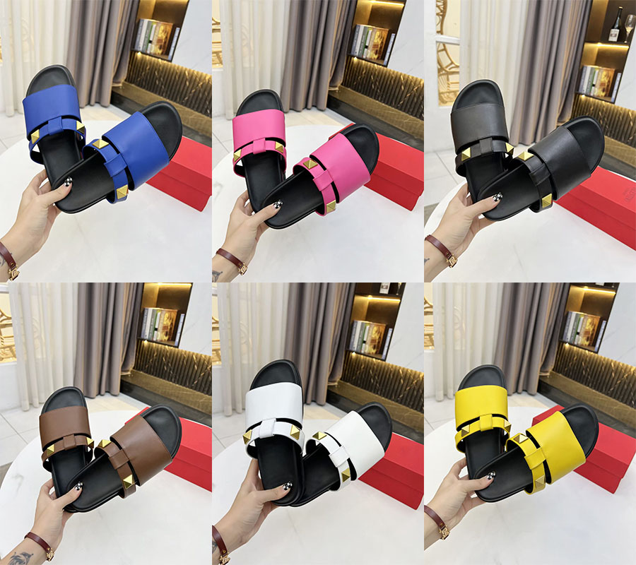 

2022 Summer Women Slipper Roman Stud Flat Calfskin Slide Sandal Outdoor Slippers Designer Luxury Fashion girl Beach Flat Flip Flops Shoes