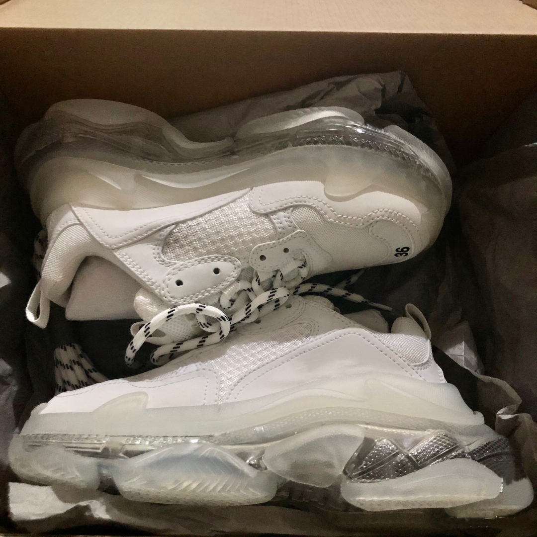 

Paris Designer Casual Shoes For Mens Womens Outdoor Platform Sneakers Triple S Black White Thick Soles Plate-forme Trainers 17FW Sneaker With Sock, 28