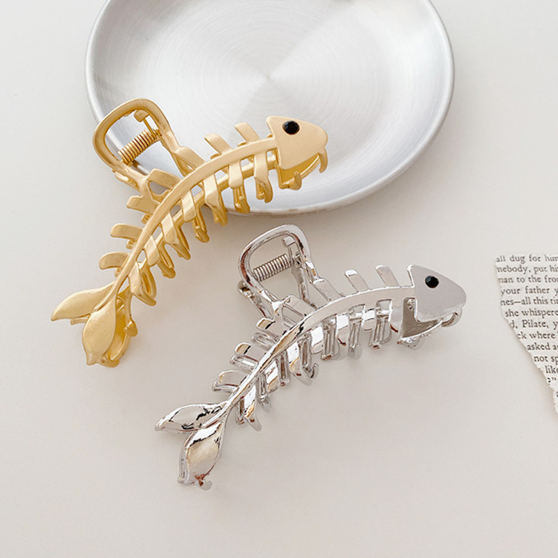 

Yamog Female Large Size Metal Fish Bone Shape Hair Clamps Hollow Out Gold Silver Alloy Hair Claw Clips For Women Ponytail Scrunchies Head Wear Hairpins Length 10 CM