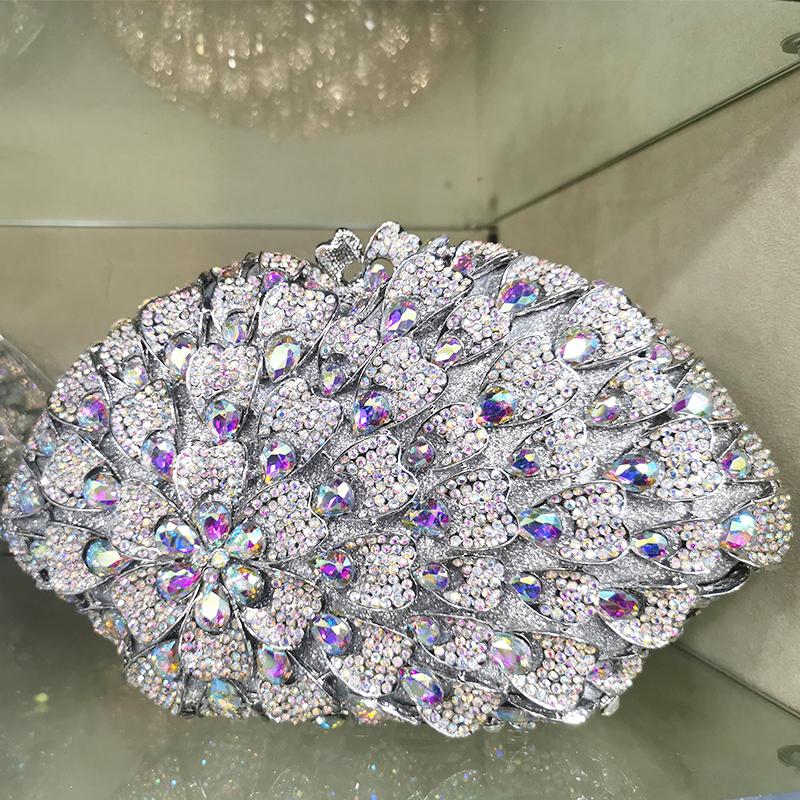 

Evening Bags Arrival Silver Metal AB Rhinestone Purse High Quality Women Crystal Messenger Bag Big Gemstone Ladies Phone Case BagEvening
