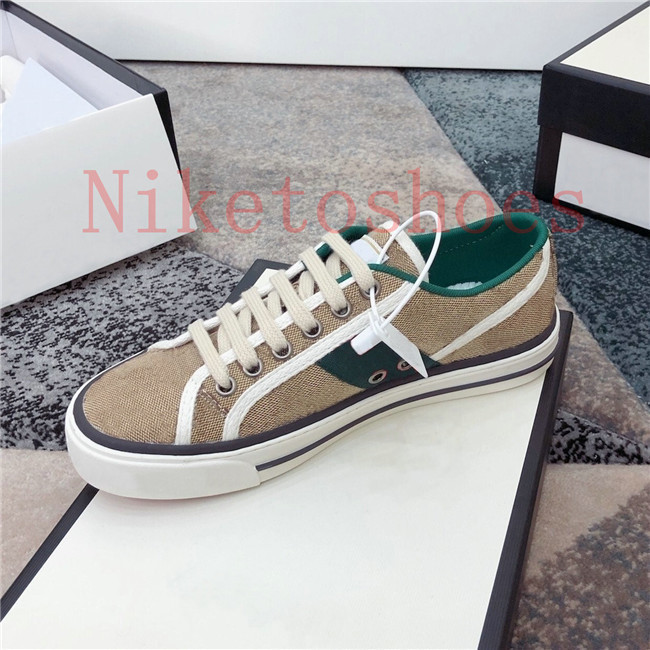 

tops Tennis 1977 sneakers Green and red Web stripe shoes Italy Embroidered Women Luxurys Designer Sneaker sports Print Men canvas casual shoe, Color 10