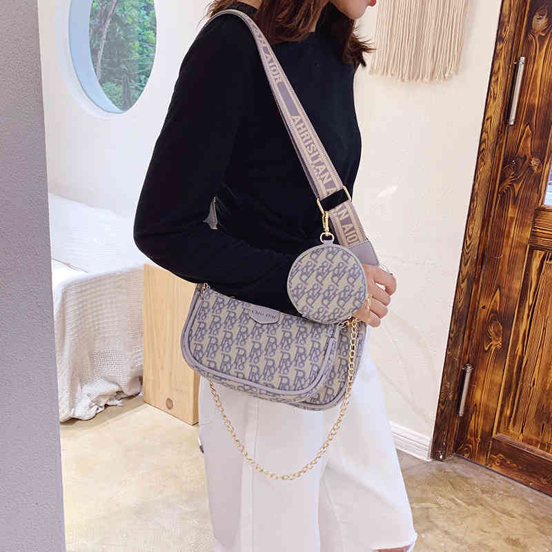 Sac de créateur en forme de Mahjong Sac en forme de D Trois dans One 2022 New Tide Broadband Msenger Women's polyvalent