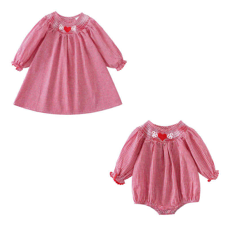 

Girlymax Valentine's Day Sibling Baby Girls Ruffles Smocked Floral Cow Pants Set Dress Knee Length RomperKids Clothing AA220326, H22 h30 cow