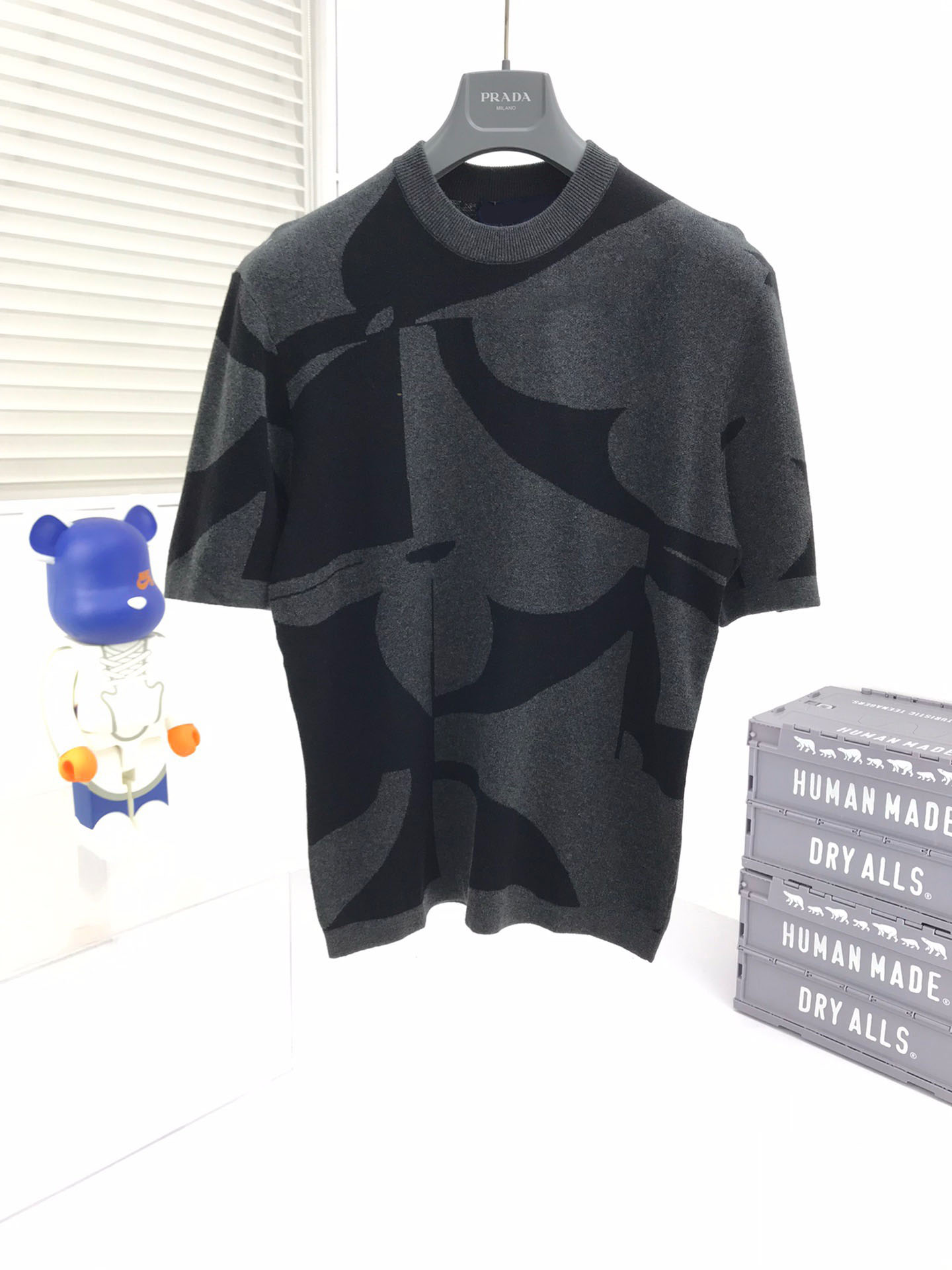 

New AOP jacquard letter knitted sweater in autumn / winter 2022acquard knitting machine e Custom jnlarged detail crew neck cotton rd7786w, Black