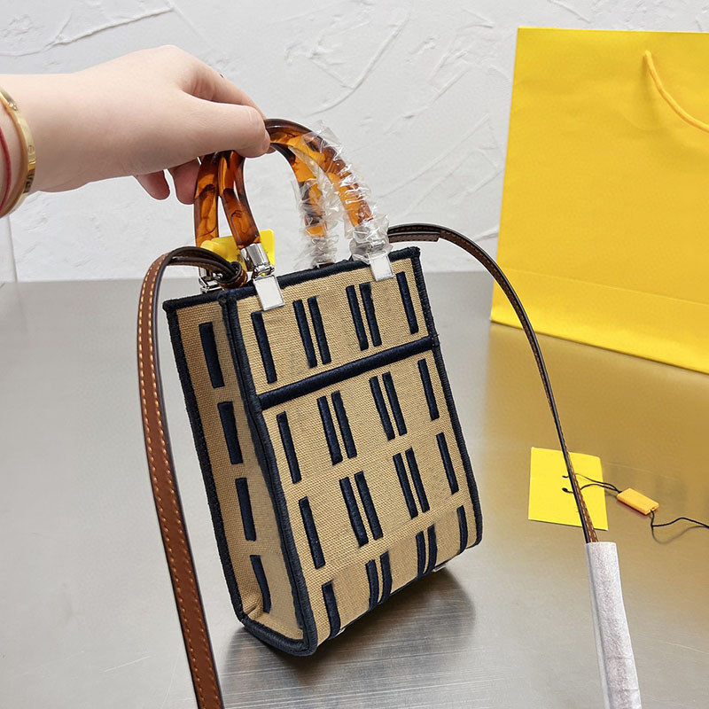 

Mini tote bag crossbody Small size lovely embroidery shoulder bags women handbag purse fashion chain shoulder strap, Box