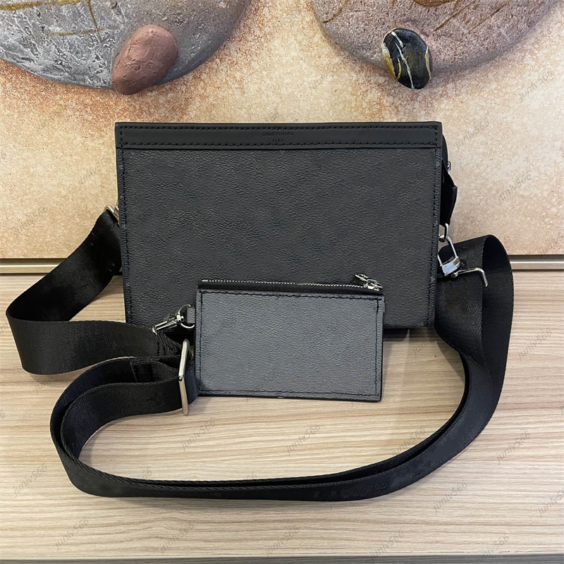 Hommes et femmes de haute qualité Embrayage Sacs à bandoulière Letterpocket sacs à main Black Letter Old Flower sacs de messager designer Totes C