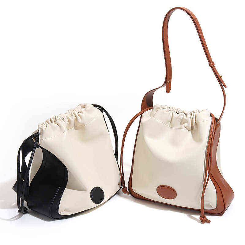 

New Cowhide Bucket Bag Commuting Korean Cowhide Large Capacity Contrast Splicing Women's Hand-held Single Shoulder Messenger Bag 220615, Black with white