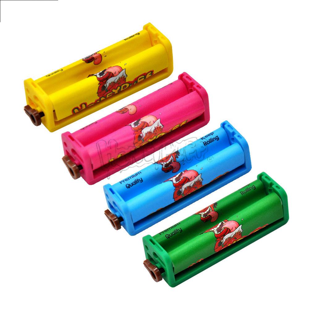 

Hard Plastic Cigarette Smoking Accessories Roll Machine Acrylic Rolling Machine On Metal Tray Pipe Maker Roller Display Packing