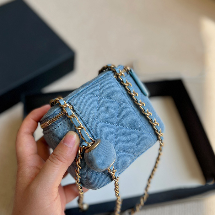 

22Ss Mini Box Crossbody Bag Blue Denim High Quality Golden Ball Classic Quilted Gold Metal Leather Wear Chain Zipper Shoulder Bag Luxury Lad