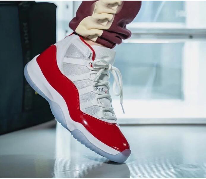 11 Cherry men Basketball shoes 11s White Varsity Red-Black womens Outdoor Sports Sneakers CT8012-116 With Box size us 7-13