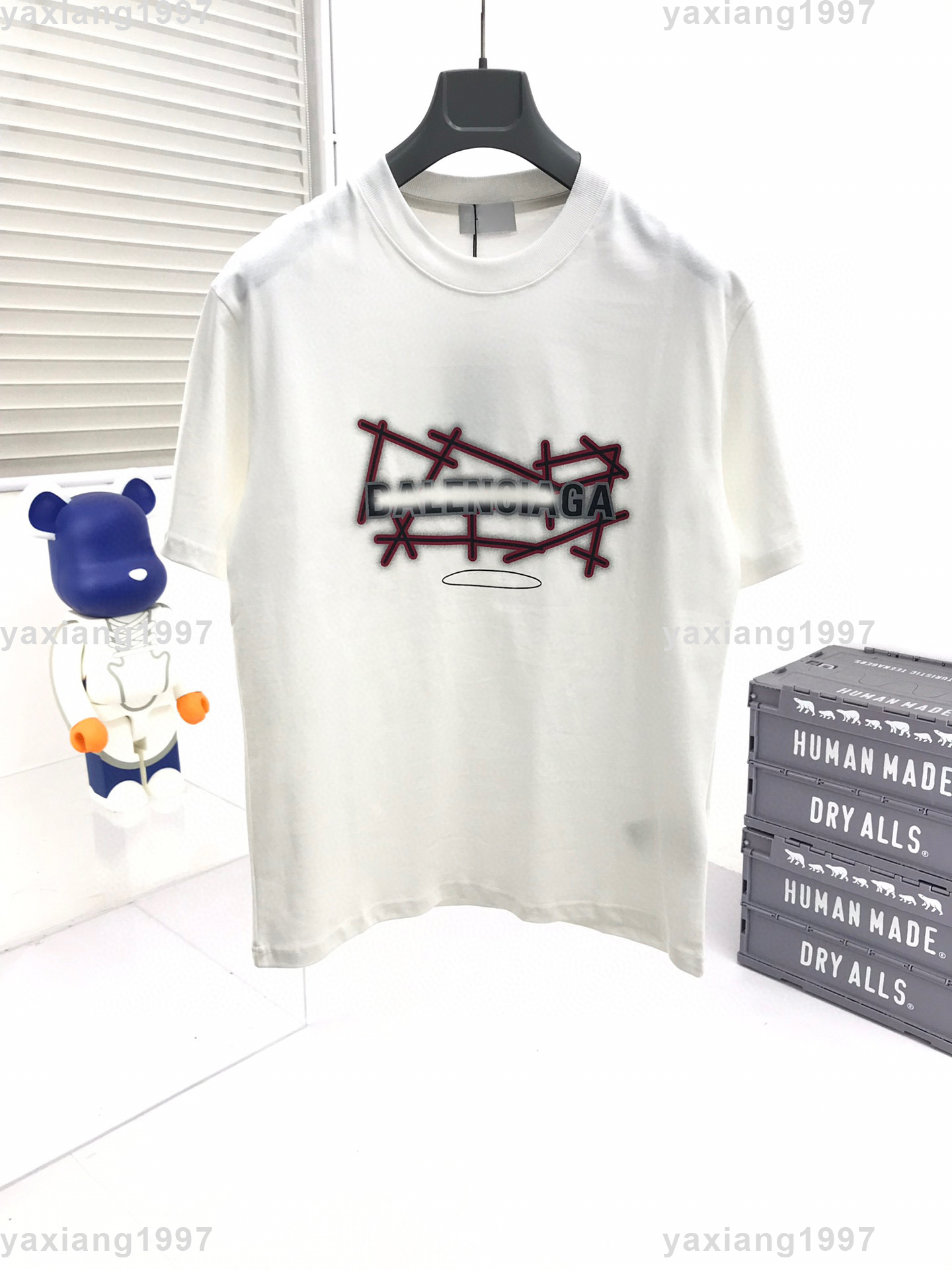 

2022ss spring and summer new shirt high grade cotton Sweatshirts printing short pants sleeve round neck panel T-Shirt Size s-m-l-xl-xxl-xxxl Color black white yax653