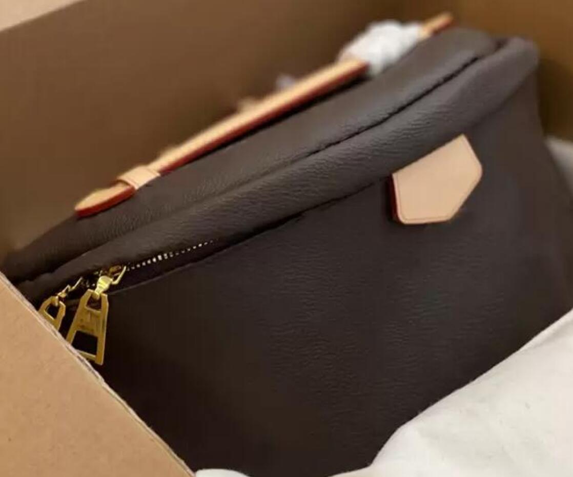 

2022 Men Belt Bag Fashion PVC Presbyopia Big Chest Messenger Waist Designer Shoulder Bags Unisex Letter Pillow Zipper Travel Sport Outdoor Women Crossbody Pu Brown