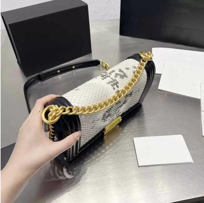 

TZ Women's Flap Boy Designer Bags MultiColor Serpentine Two-tone Patchwork Tote Bag Luxury Gold-Tone Metal Chain Hardware Quilted High Quality Handbag Designers 25CM, Shipping