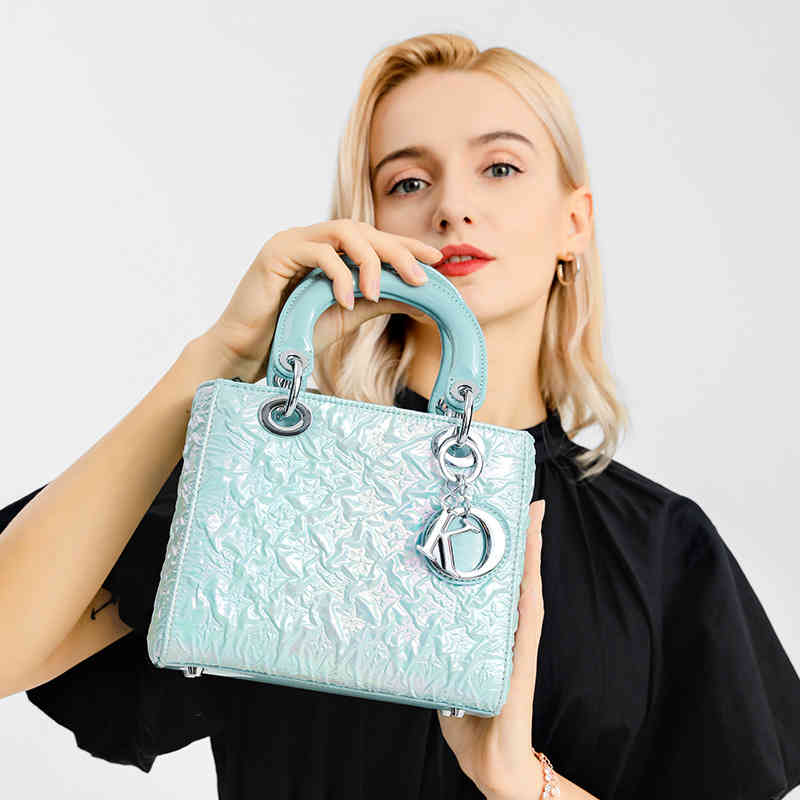 Sacs à main Sacs 2022 Fashion Princess Haute sens et polyvalent de cette année Sac à main populaire de messenger à l'épaule pour femmes