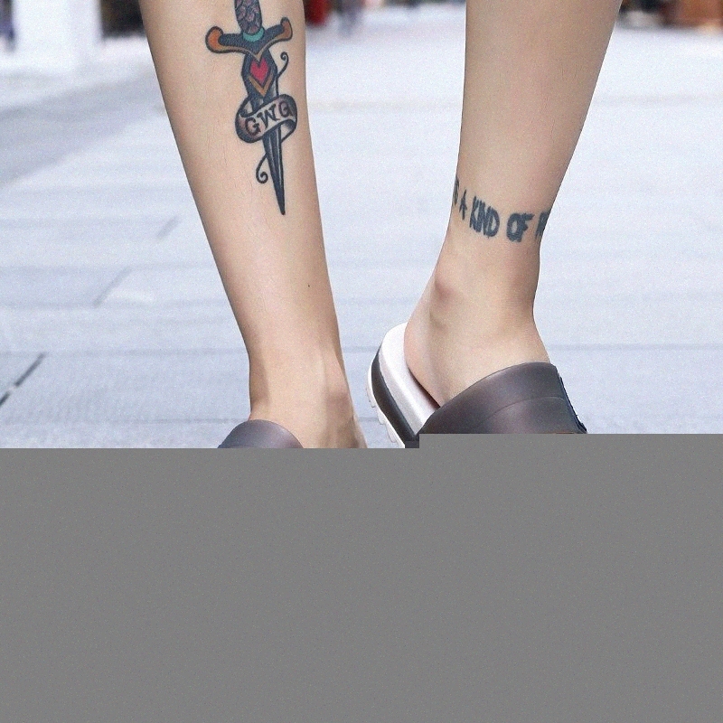 

coslony Sandals slipper Men Summer Fashion Peep Toe Flip Flops Male Outdoor Slippers Non Slip Flat Beach Slides Home Breathable SlippersJwa#, I need look other product