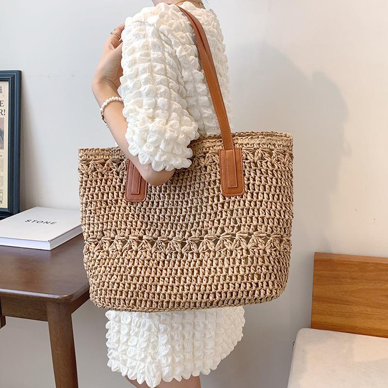 

Evening Bags Large Capacity Shopper Bag Women Hollow Out Envorimental Kniteed Shoulder Side HandbagEvening, Khaki