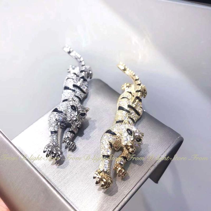 

Pins Brooches Style Zircon Tiger Brooch Men Suit Coat Pin Personality Animal Corsage Jewelry Party Daily Office Accessories Exquisite GiftPi