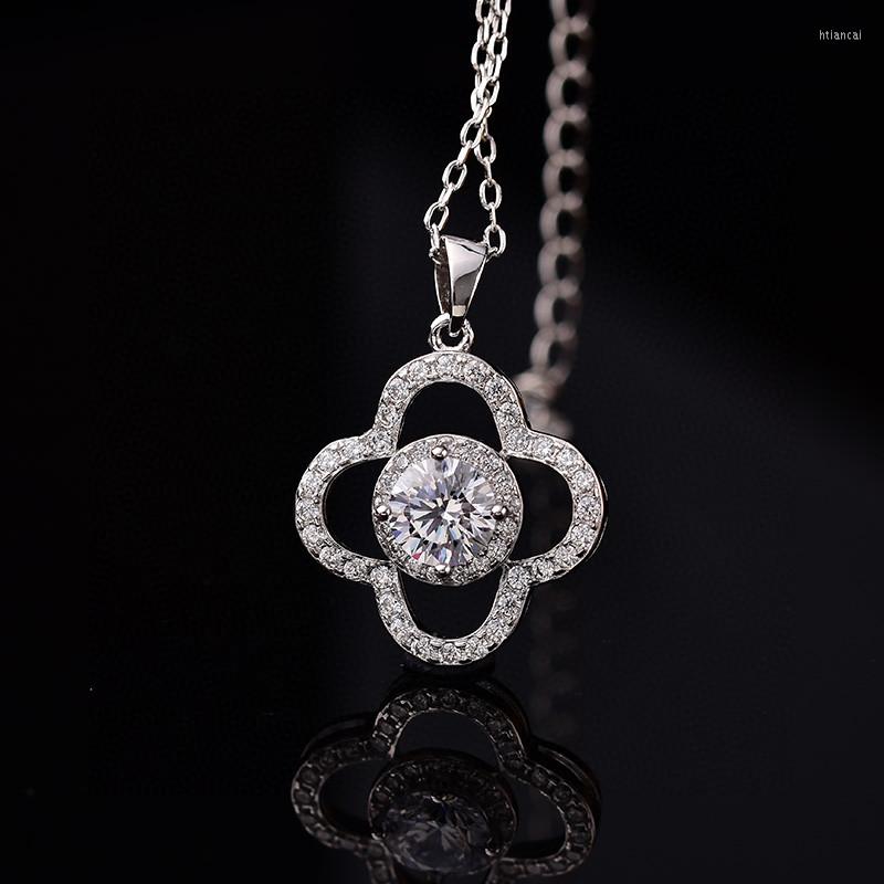 

Other Silver 925 Original Clover Moissanite Pendant Necklace For Women Brilliant Cut D Color 1 Gemstone Necklaces Female JewelryOther