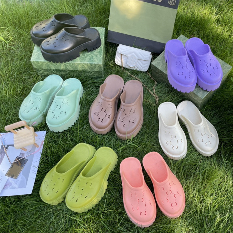 

designers sandals luxurys women flip flops flat gear sandal cutout hole rubber shoes beach slippers size 3542, Black