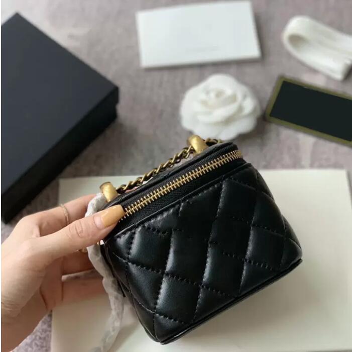 

TZ Women's Two Little Cosmetic Case Box Bags Quilted Gold Matelasse Chain Adjustable Shoulder Strap Crossbody Purse Mini Tiny Vanity Handbags 11CM/18CM, Black 11cm