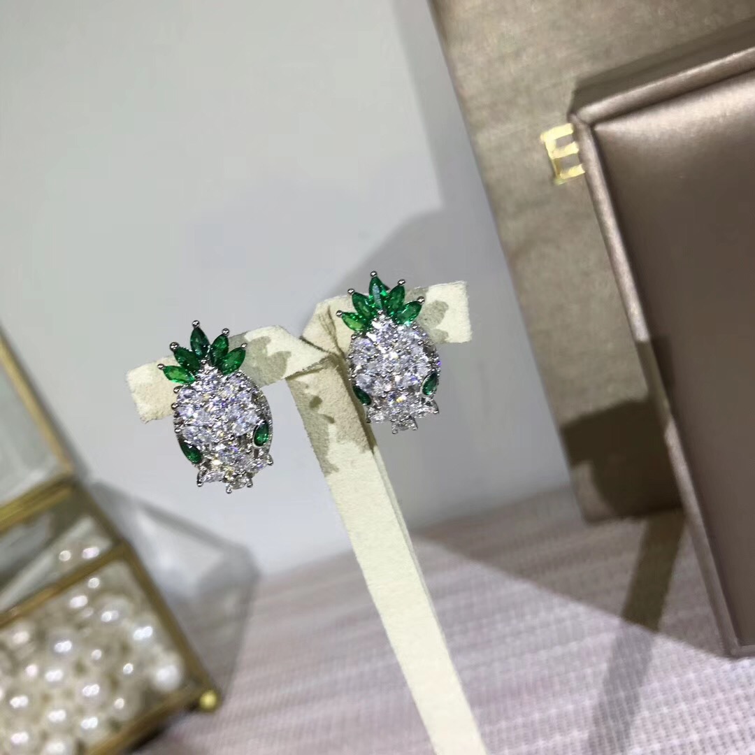 

Stud Fashion Designer Princess Snake Earings Personality Full Diamond Earrings Vintage Earrings Gifts 2022
