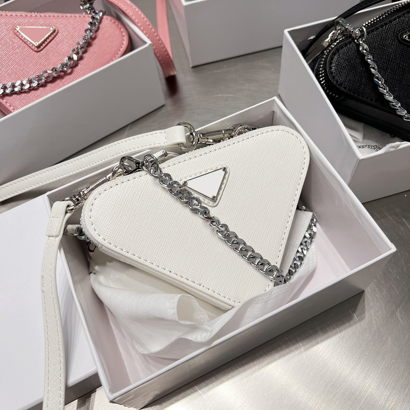 designers sacs femmes épaule sacs à main luxes chaîne sac à bandoulière mini portefeuille mignon exquis triangle sac été polyvalent 4 couleurs st