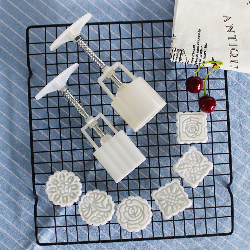 

Baking Moulds 6 Style Round/Square Flower Mooncake Mold Set 100g Mid Autumn Festival DIY Hand Pressure Fondant Moon Cake Mould Decoration To