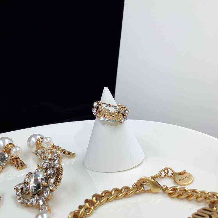 Fine new suit red wind diamond inlaid women's temperament Han Fan Pearl Earrings high version brass-image-782532365