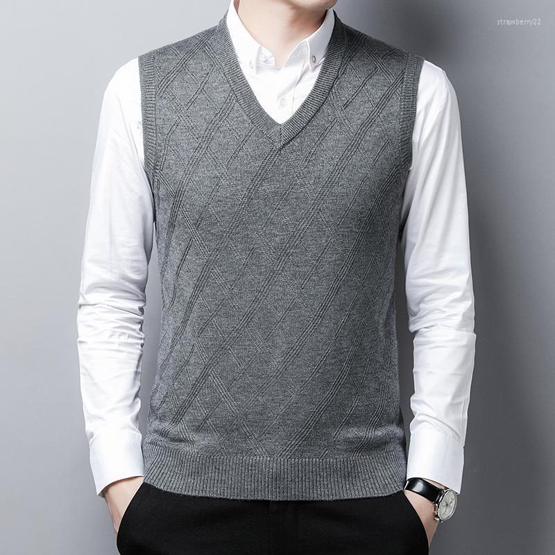 

Men's Vests TFETTERS Sweater Vest Men Fashion Casual Argyle Solid Color Sleeveless Clothes Autumn Winter Short Knitted Slim Fit Stra22, Lightgray vest men