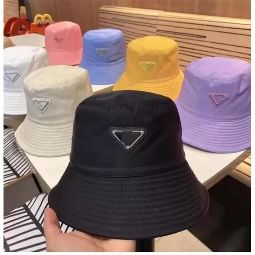 

Luxury Nylon Bucket Hat For Men and Women Fashion Designer Ladies Mens 2022 Spring Summer Colorful Leather Metal Sun Hats New Fish304v, White