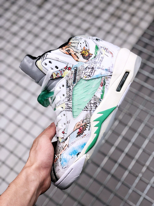 Chaussures masculines Jumpman 5 V 5s SP Wings Graffiti Retro Basketball Shoe Top Quality Sports Couleur Coloraires blanc / bleu taille 36-47.5