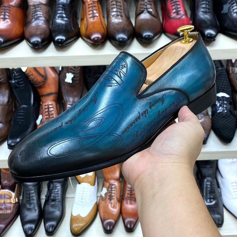 

Pointed Toe Leather Hand-painted Letters Men Shoes Fashion Simple Retro Banquet Office Youth Pedal Business Casual Loafer Shoes KB205, Clear