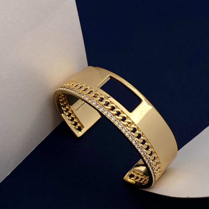 

Womens Designer Bracelet Men Gold Plain Circle Bracelets Bangle Jewelry Thick Diamonds Bracelets Letter F Women Mens Unisex Retro Bracelet 2205262D