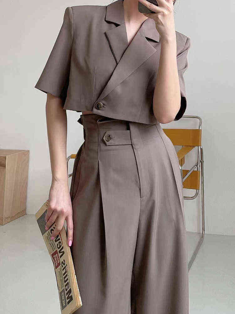

Vintage Blazer Suits For Women Two Piece Set Outfits Short Sleeve Jacket Crop Top J220813