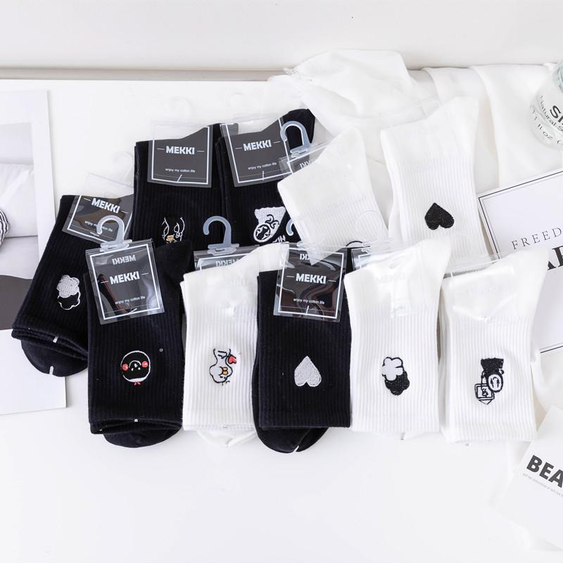 

Men's Socks Japanese Autumn And Winter Black White Embroidery Love Faceless Men Combed Women's Medium Tube Cartoon WomenMen's