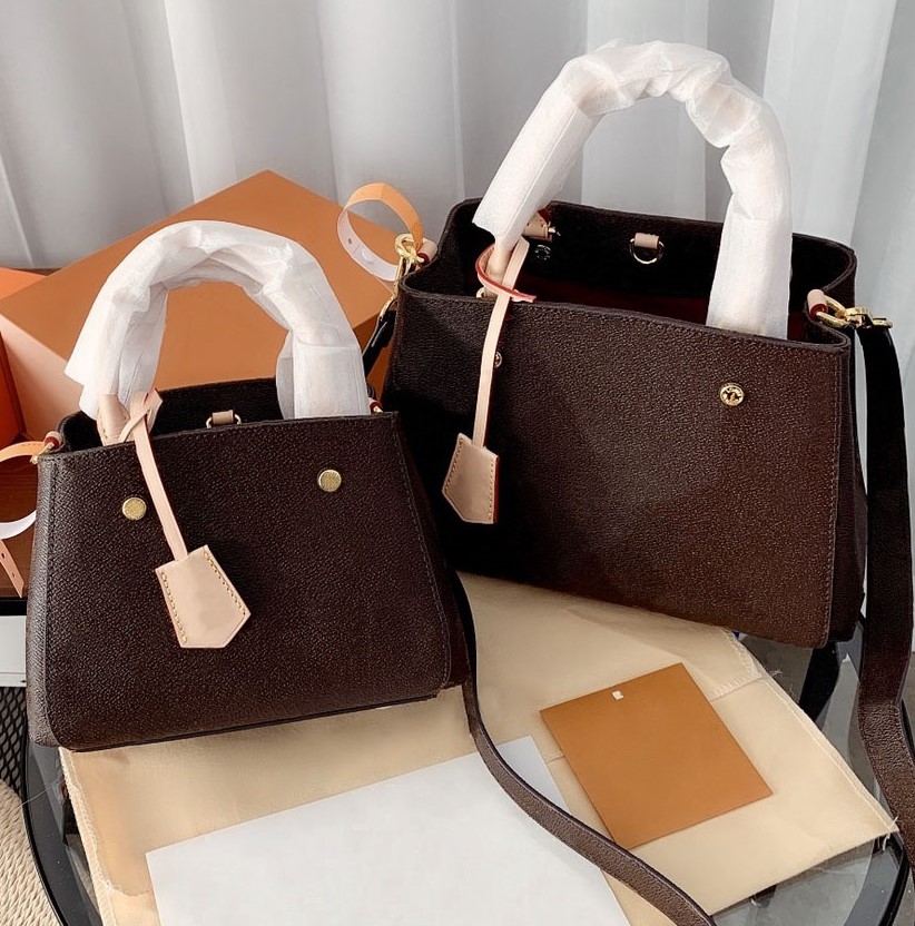 2022 Portefeuille de portefeuille Bagure de sac crossbody Tapes Shels Purse Bb Hardware Lock Embrayage Lettre de sac à main portefeuille portefeu